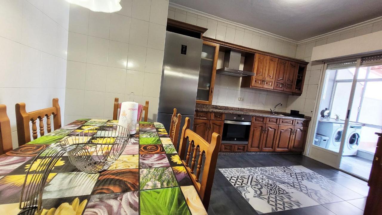 Апартаменты El Hogar De Todos Оренсе Экстерьер фото